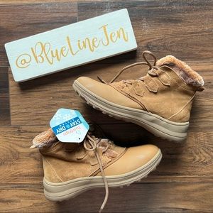 Baretraps Augustina Booties